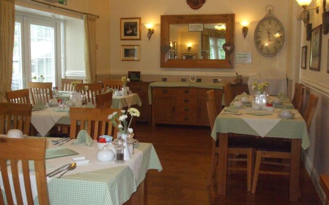 Oakfield House Bed and Breakfast