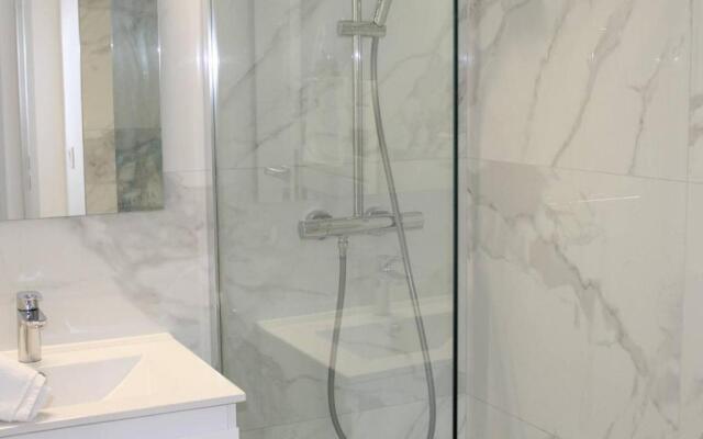 Appartement Villeneuve-Loubet, 2 pièces, 4 personnes - FR-1-252A-51