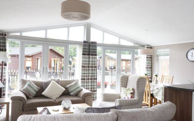 Grand Eagles Luxury Lodge Park