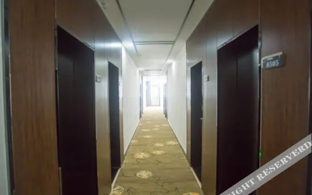 Tangerine Boutique Hotel