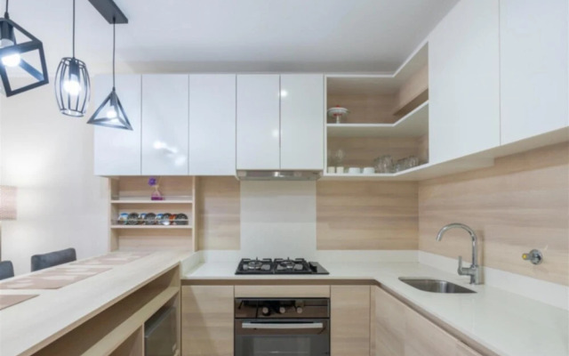 Modern 1Br New Flat w Terrace Pool Gym