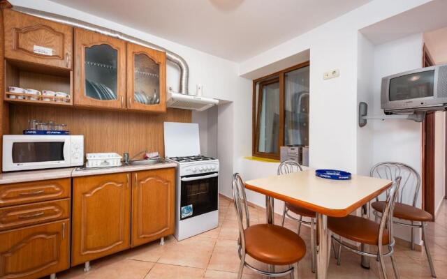 Cozy apartament Predeal - 2 cam la 200m de partie