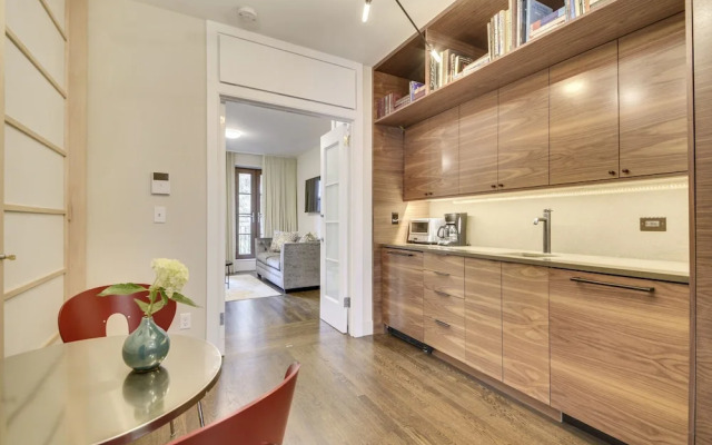 Gramercy Townhouse