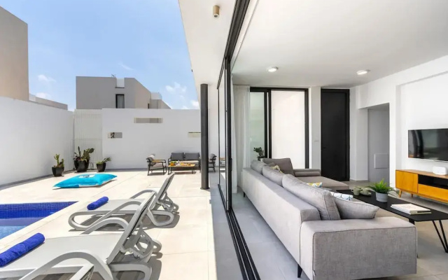 Protaras Almaria Villa 16