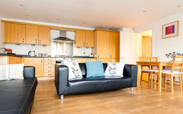 Platinum Apartments in Southwark 9992