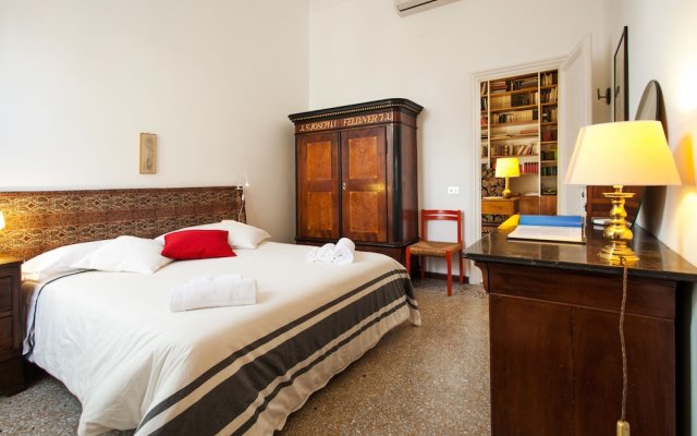 Wanderlust, 3 Bedrooms Apartment In Trastevere Fully Air Conditioned