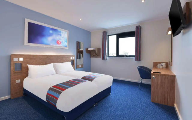 Travelodge Derby Cricket Ground