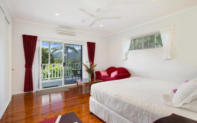 Jungara Cairns Bed and Breakfast