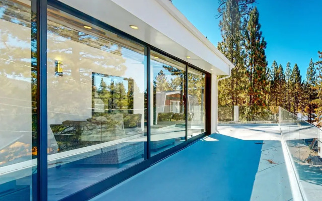 Hillside Hideaway #603