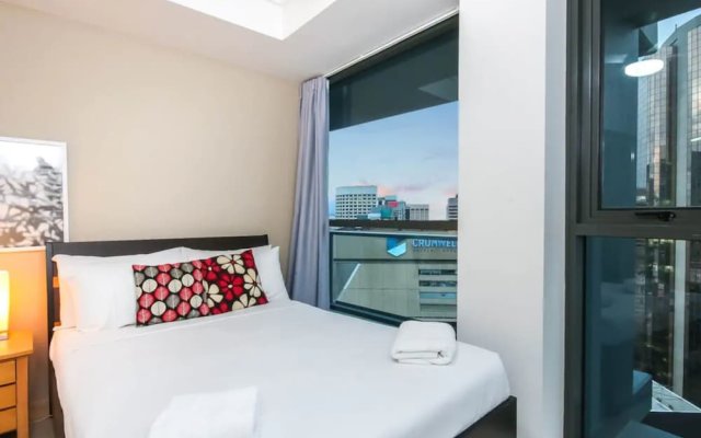 Amazing Brisbane CBD 2 Bedroom Apartment With River Views