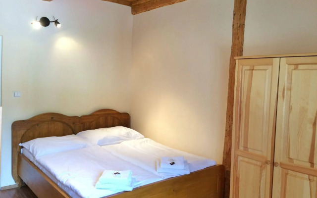 Lomnice Hotel & Restaurant