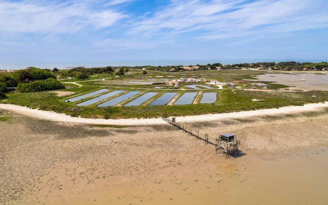 Holiday Home in Ars-en-re for Family
