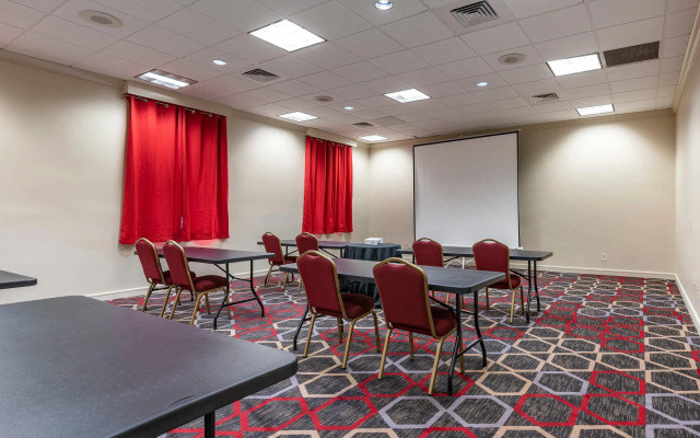 Quality Inn Lexington -Horse Park