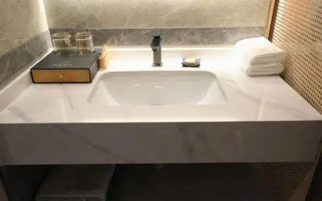 Hotels by Marriott