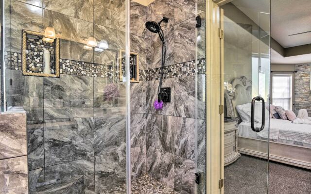 Waterfront Family Home w/ Patio in Hitchcock