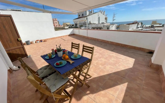 Sunny Apartment Central Sitges