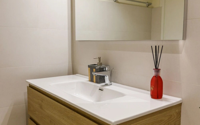 Onlyrooms IV - Sea View & Free Parking