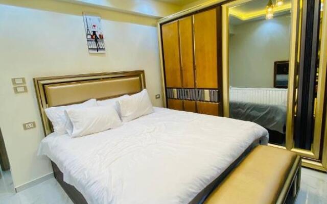 Luxury 3 bedroom Apartment with a great Seaview