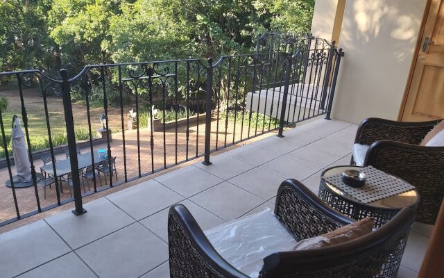 Executive Suite Woodmead East - Adults Only