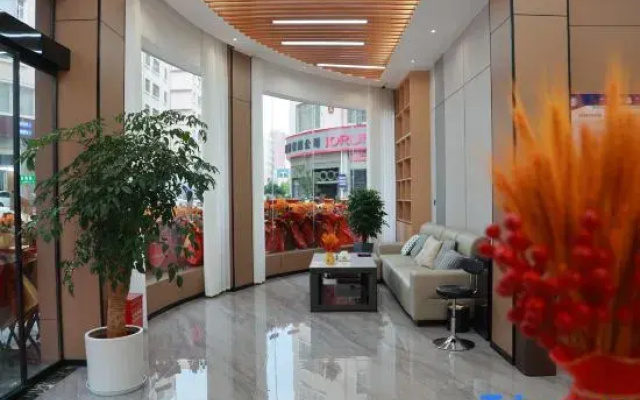 Yishan Hotel (Jinhai Building Materials City Branch)