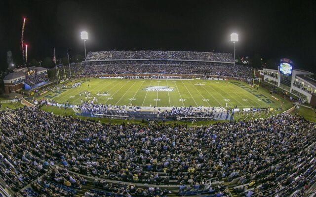 Holiday Inn Statesboro-University Area by IHG