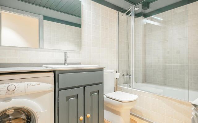 Luderna - Apartamento Val de Ruda B65 Liat