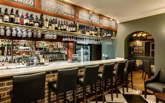 Protea Hotel by Marriott Franschhoek