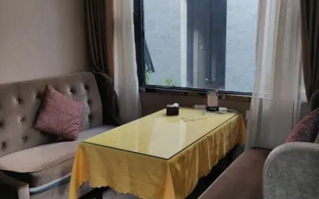 Quxian Nandu Hotel