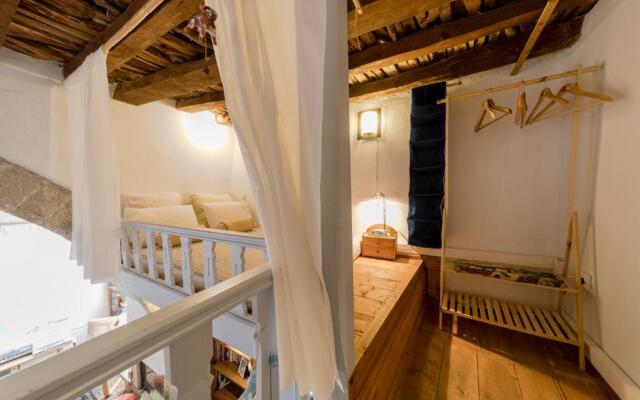 Artistic Home- 250yr old traditional village house
