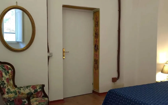 2-bed House in Rome Near Coliseum