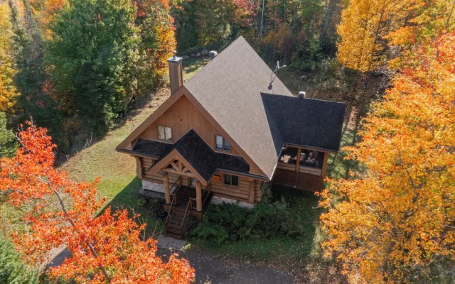 L Imprévu by Tremblant Platinum