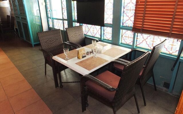Al Bustan