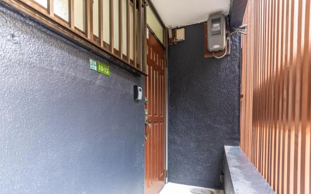 Bijou Suites Cyan