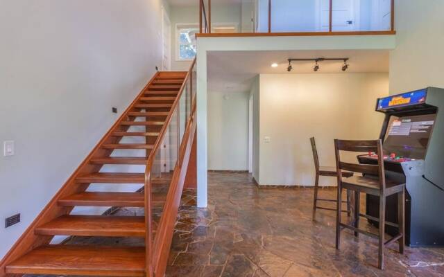 Pohaku 4 Bedroom Home