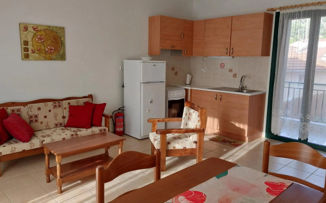 Giannos Apartments