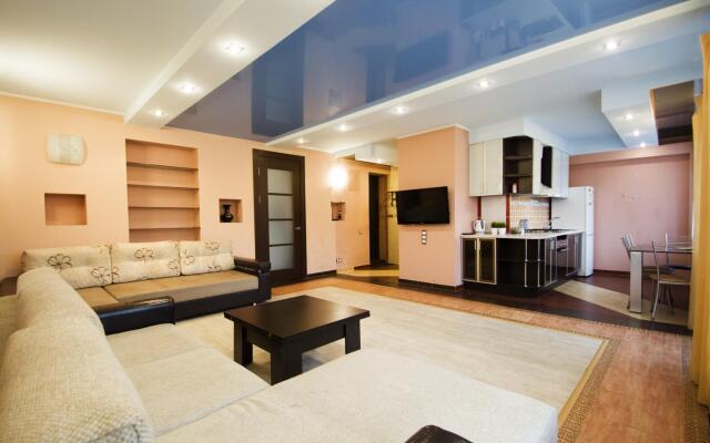 Апартон на проспекте Независимости 74