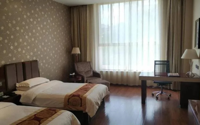 Donghu Mingzhu Hotel