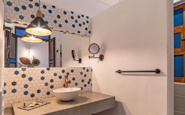 Casa Jacaranda Hotel Boutique by HMC - Cauca Viejo - Mayores de 14 años