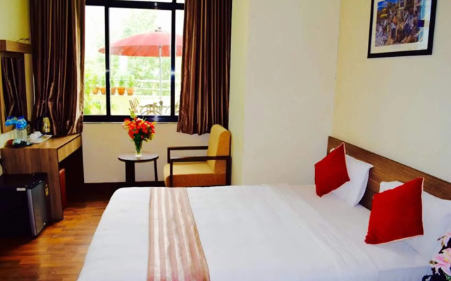 Regal Airport Hotel