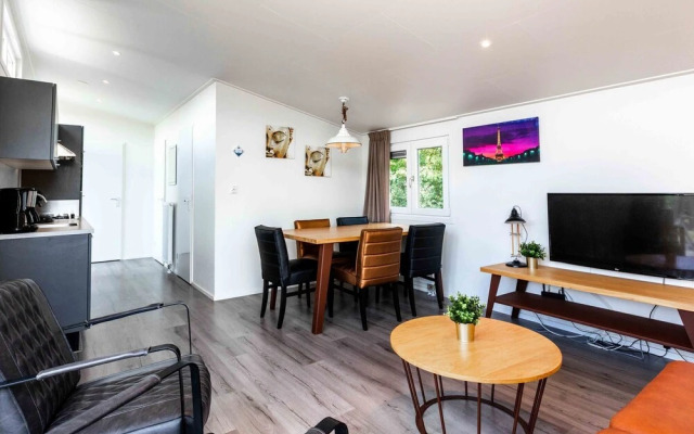 Chalet on a Holiday Park in the Achterhoek