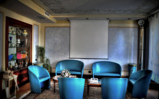 Hotel Verdeborgo