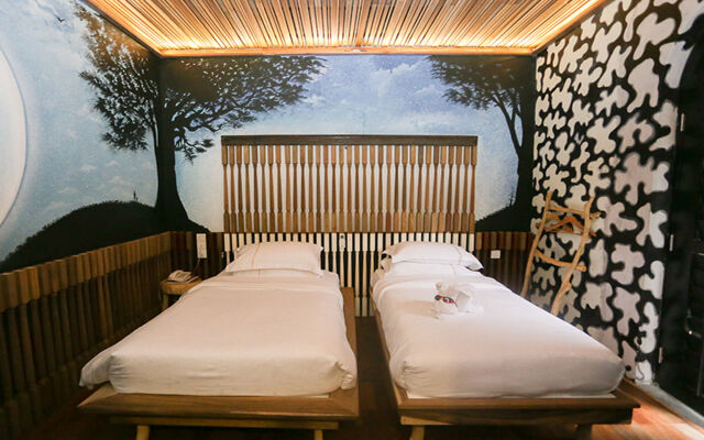 The Happy 8 Retreat @ Old Town