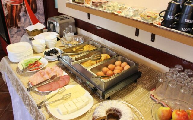 Bizev Hotel