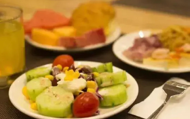 City Comfort Inn Hotel (Fangchenggang Xinggang Avenue)