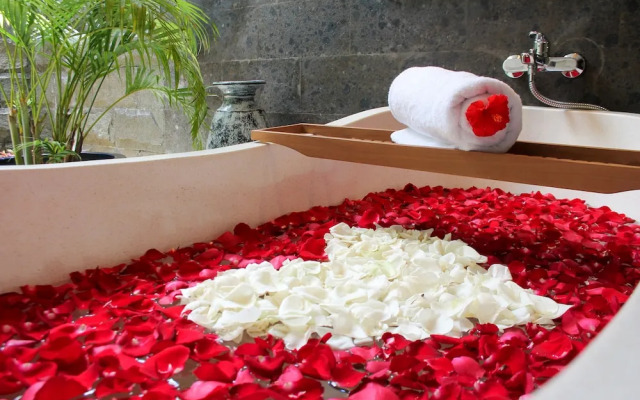 Kubu Garden Suites & Villas Nusa Dua
