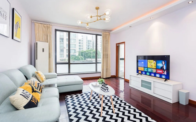 Good Time Travellers Inn Shanghai New International Expo Apartment