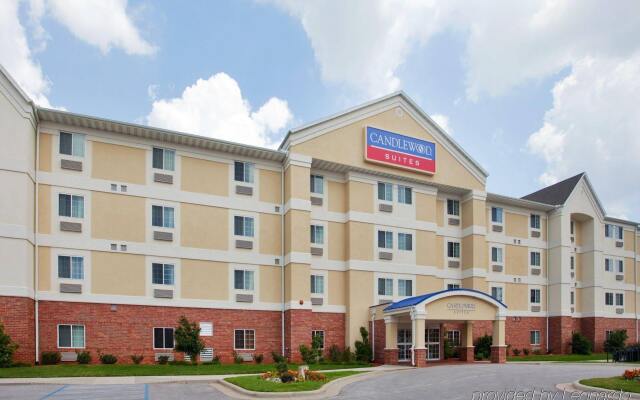 Candlewood Suites Springfield by IHG