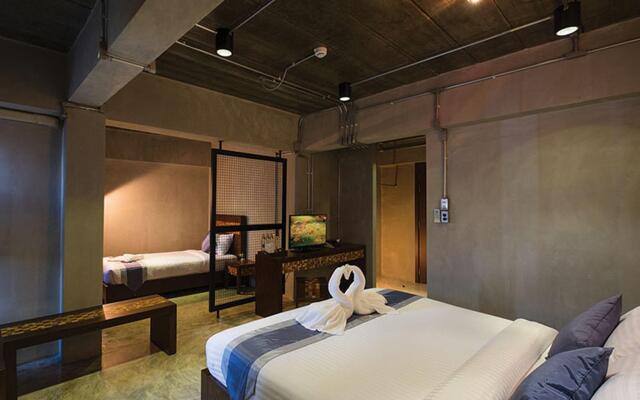 Thapae Loft
