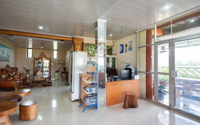 RedDoorz Syariah near Tirtasari Sonsang dan Banto Royo
