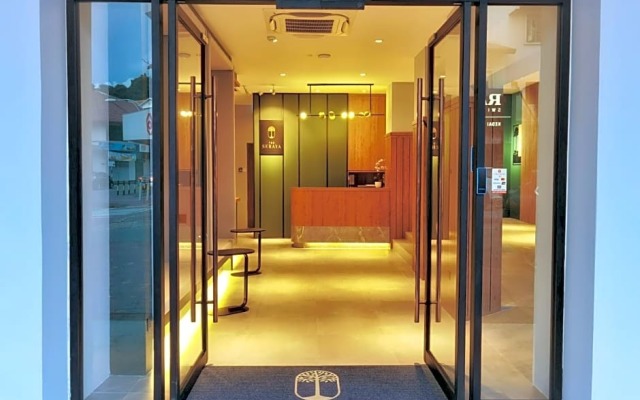 The Seraya Hotel